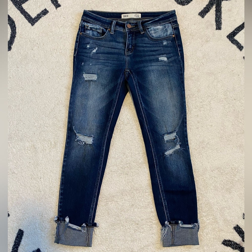BKE Stella slim fit, low rise jeans. In perfect condition & lightly worn.